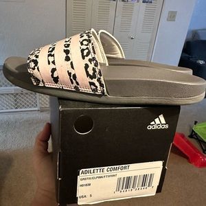 Adidas slides
